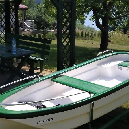 Nad Jeziorem Zajączkowskim *