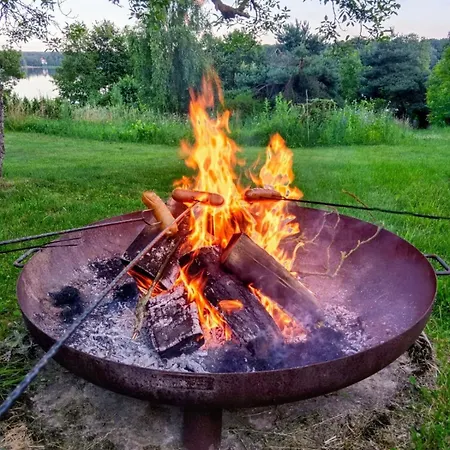 Nad Jeziorem Zajączkowskim Dom wakacyjny Pniewy (Greater Poland)