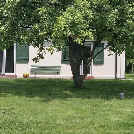 Nad Jeziorem Zajączkowskim Dom wakacyjny