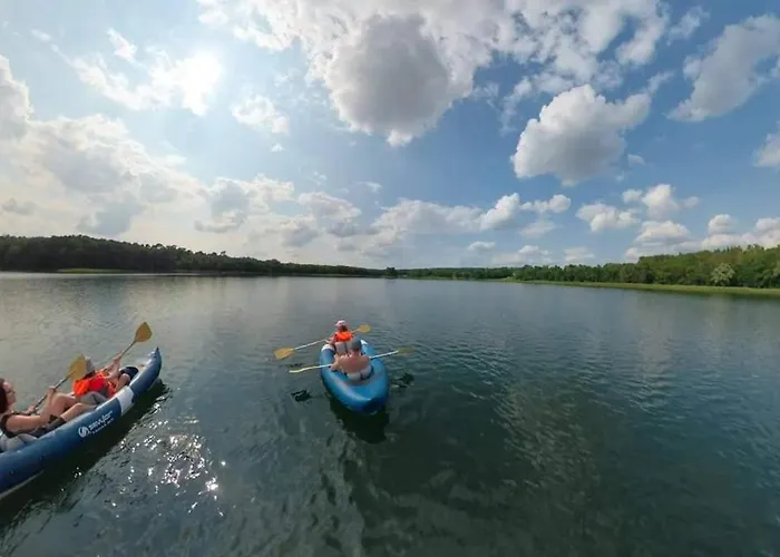 Holiday home Nad Jeziorem Zajaczkowskim *