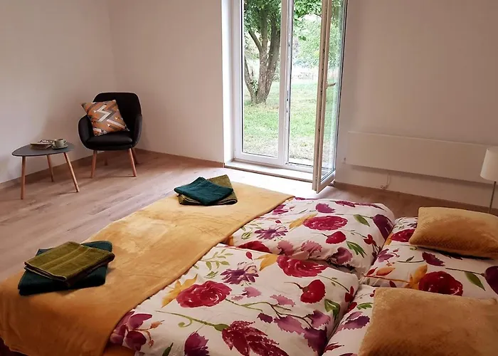 Nad Jeziorem Zajaczkowskim Holiday home Pniewy (Greater Poland)