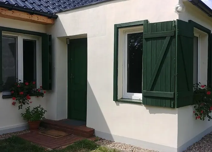 Holiday home Nad Jeziorem Zajaczkowskim *